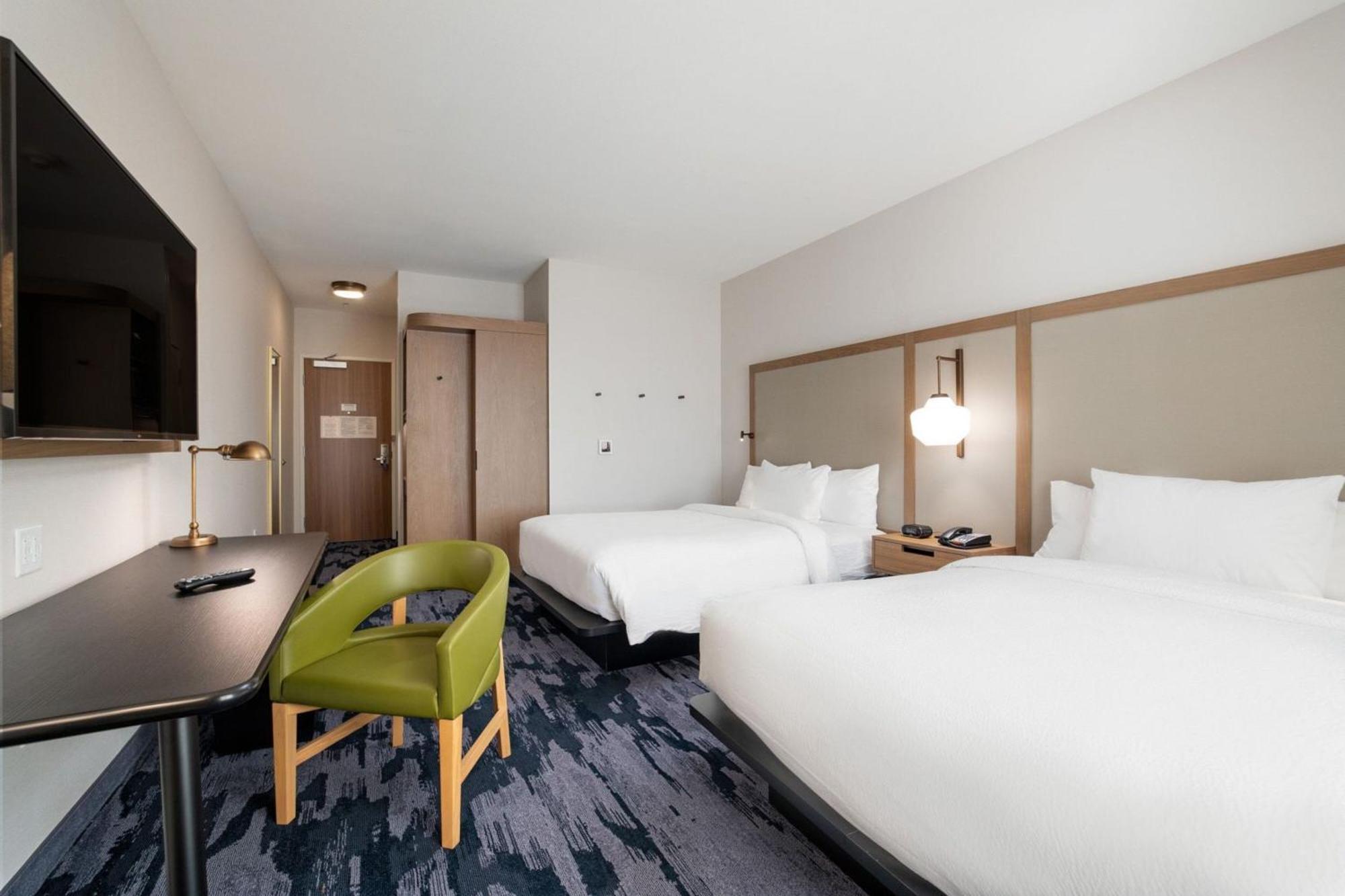 Fairfield Inn & Suites By Marriott Lodi Bagian luar foto